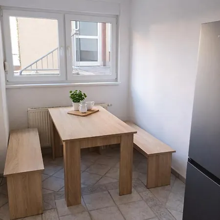 Apartment Maisonette - 8 Personen - 4 *